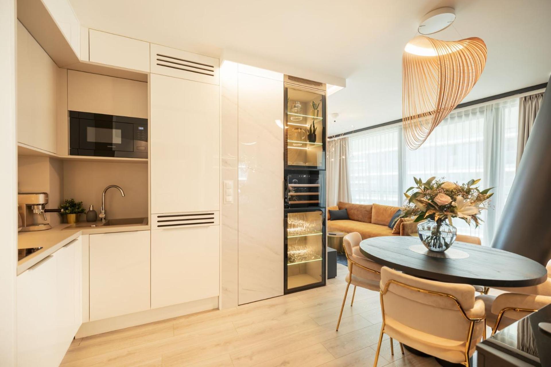 Cristallo Apartament Luxury Resort & Spa - Sea View By Renters Prestige Miedzyzdroje Eksteriør bilde